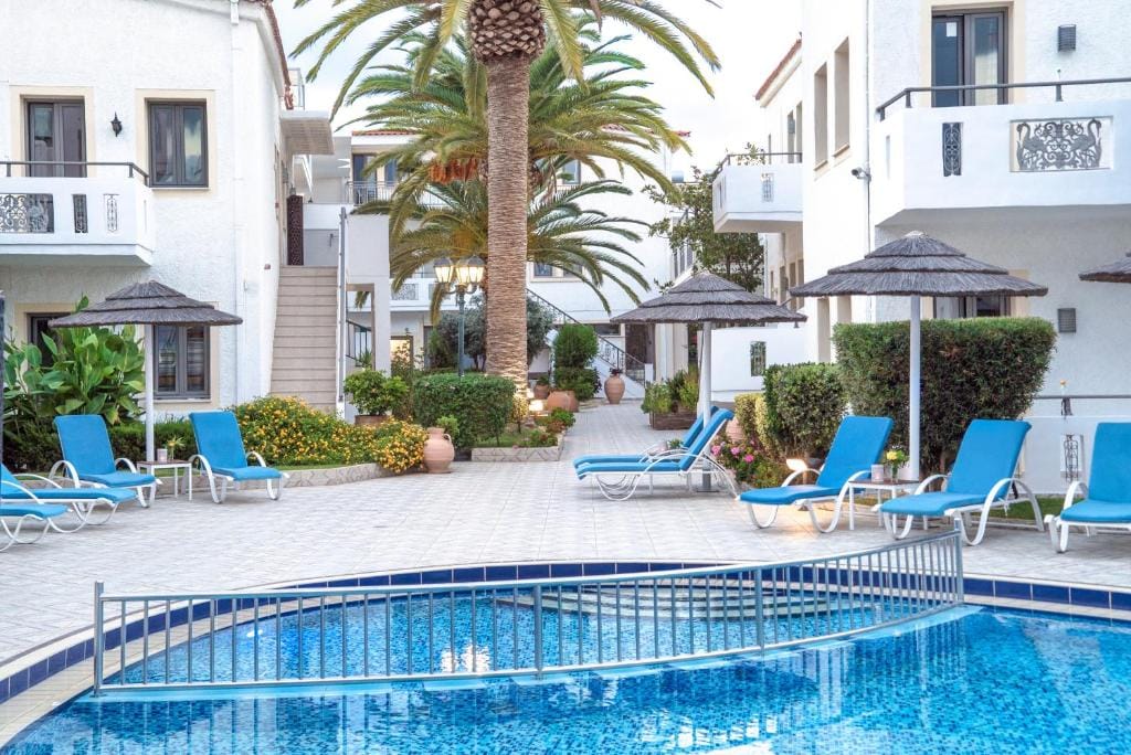 Flamingos Hotel by GHH